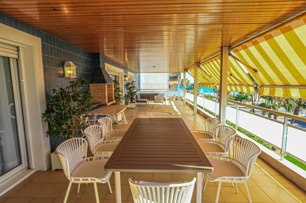 Aquarium - Only Families Lägenhet Cambrils Exteriör bild